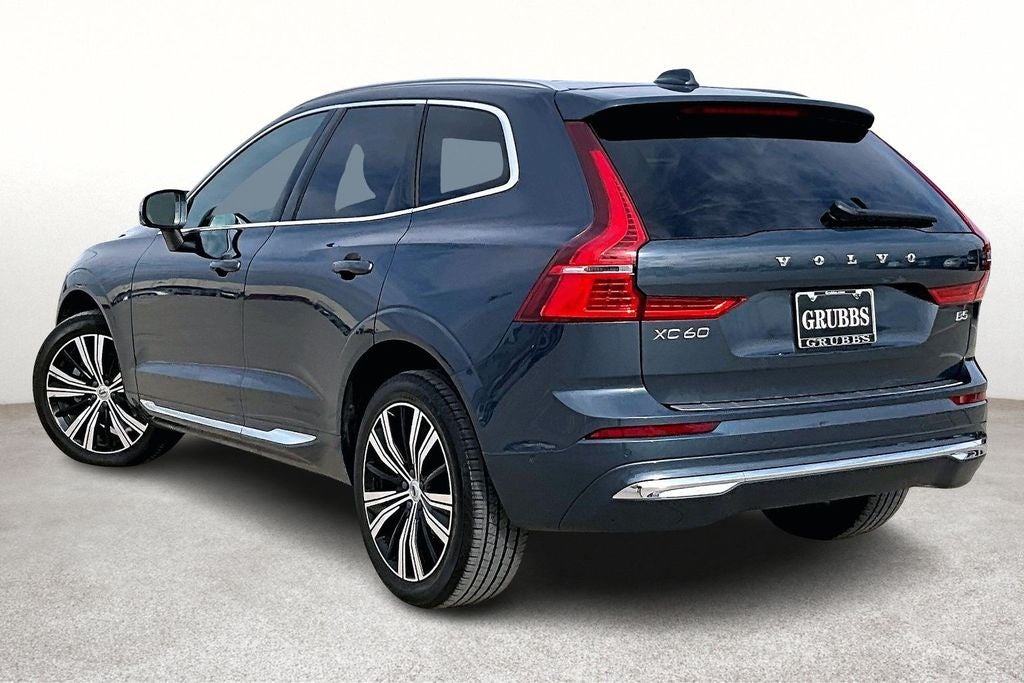 2023 Volvo XC60 B5 Plus Bright Theme