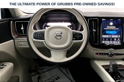 2022 Volvo XC60 B5 Momentum