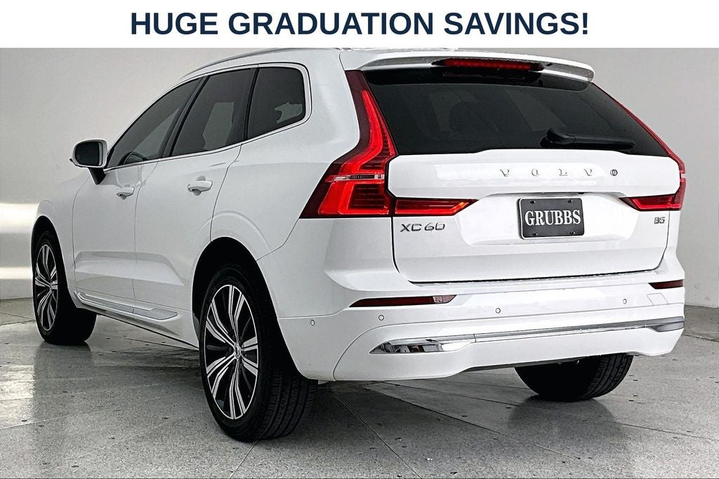 2023 Volvo XC60 B5 Plus Bright Theme