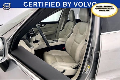 2023 Volvo XC60 B5 Ultimate Bright Theme