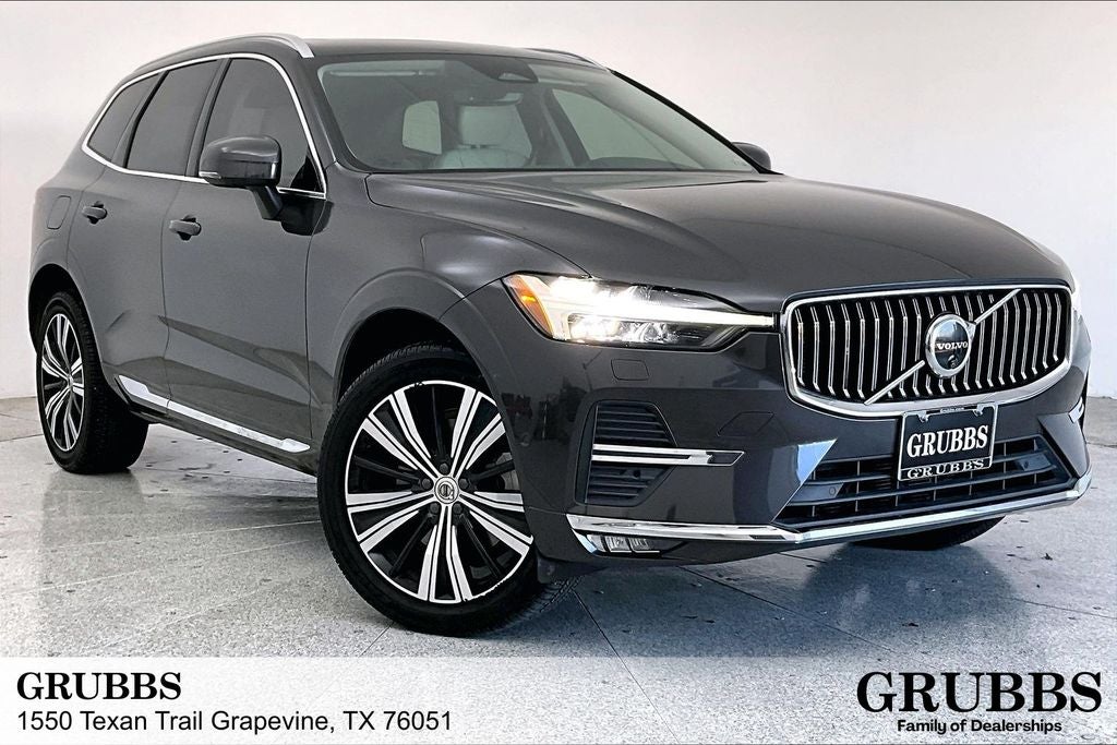 2023 Volvo XC60 B5 Ultimate Bright Theme
