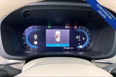 2023 Volvo XC60 B5 Ultimate Bright Theme