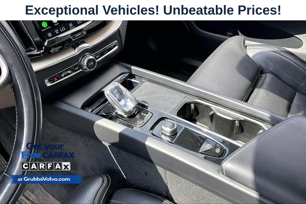 2022 Volvo XC60 B5 Inscription