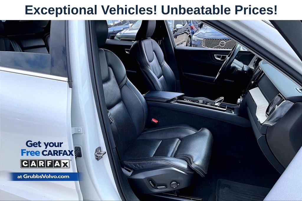 2022 Volvo XC60 B5 Inscription