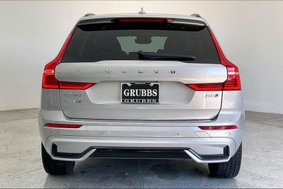 2024 Volvo XC60 B5 Plus Dark Theme