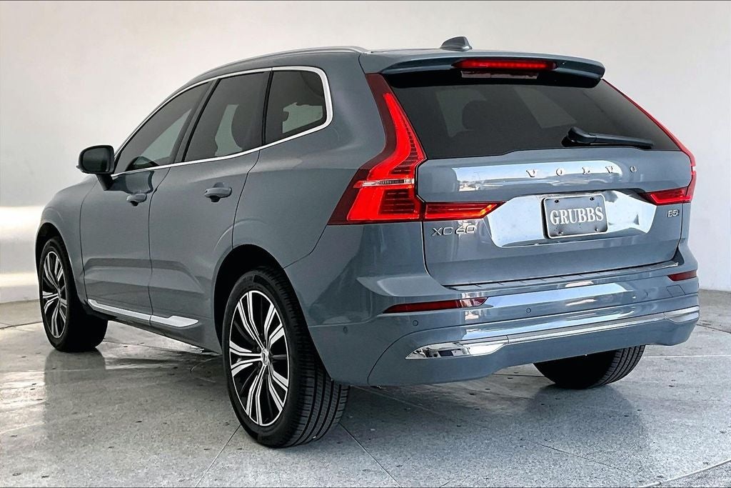2023 Volvo XC60 B5 Plus Bright Theme