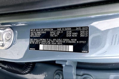 2023 Volvo XC60 B5 Plus Bright Theme