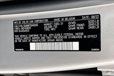 2023 Volvo XC40 B5 Plus Bright Theme