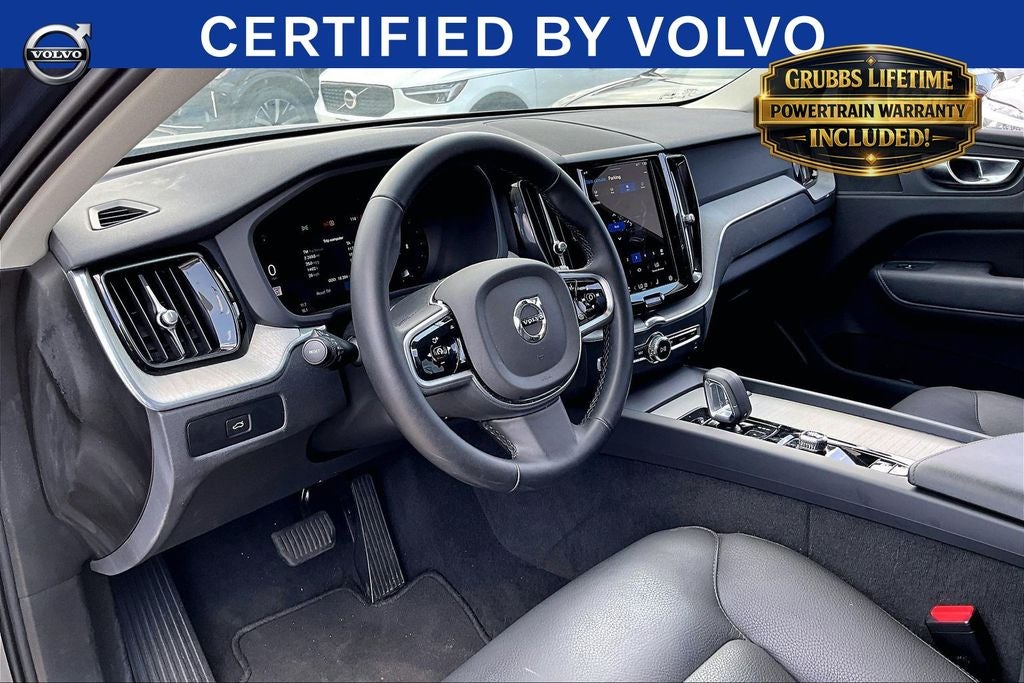 2025 Volvo XC60 B5 Plus