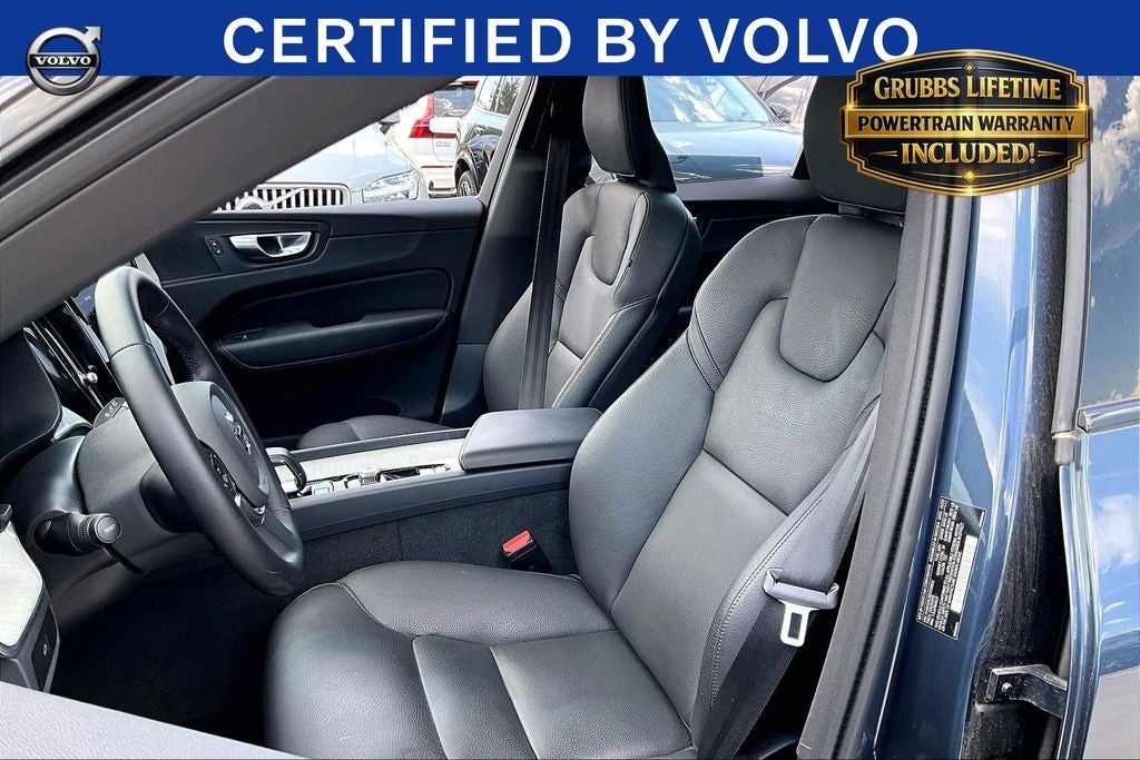 2025 Volvo XC60 B5 Plus