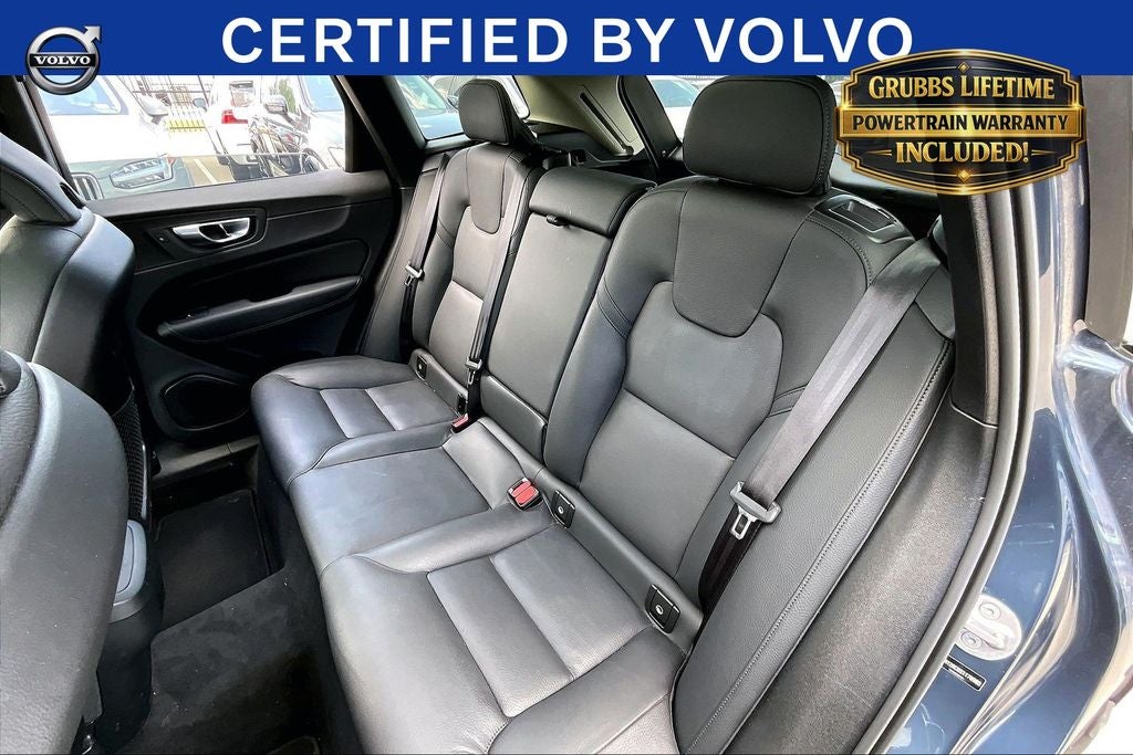 2025 Volvo XC60 B5 Plus
