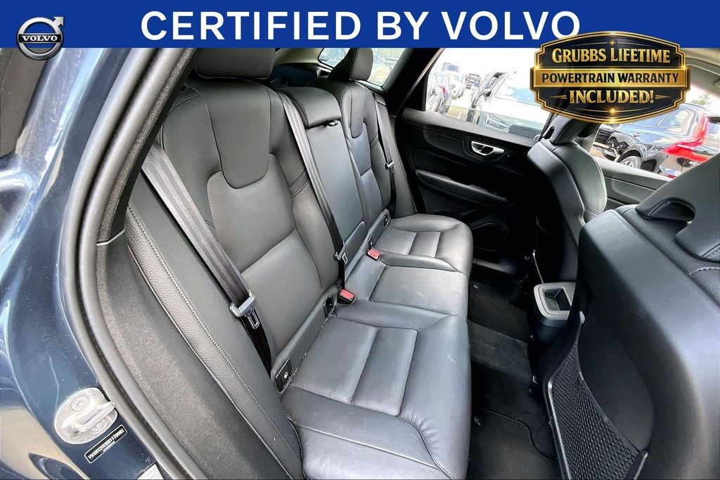 2025 Volvo XC60 B5 Plus