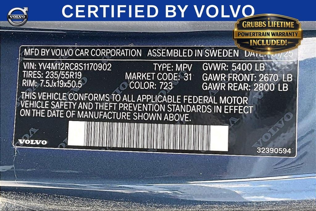 2025 Volvo XC60 B5 Plus