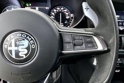 2023 Alfa Romeo Giulia Quadrifoglio