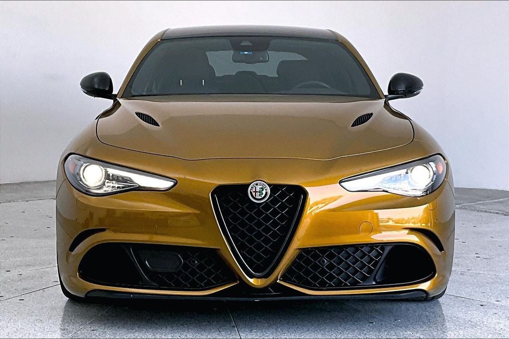 2023 Alfa Romeo Giulia Quadrifoglio