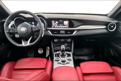 2025 Alfa Romeo Stelvio Veloce
