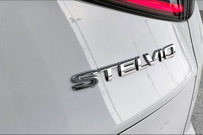 2025 Alfa Romeo Stelvio Veloce