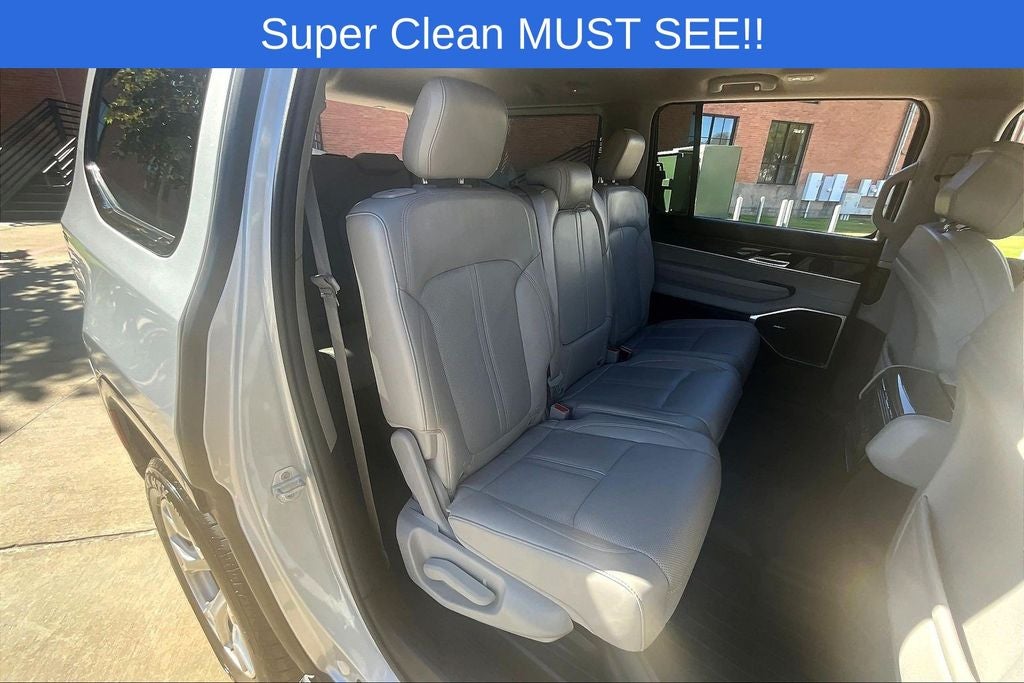 2022 Jeep Wagoneer Series II