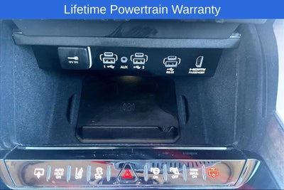 2023 Jeep Grand Wagoneer Base