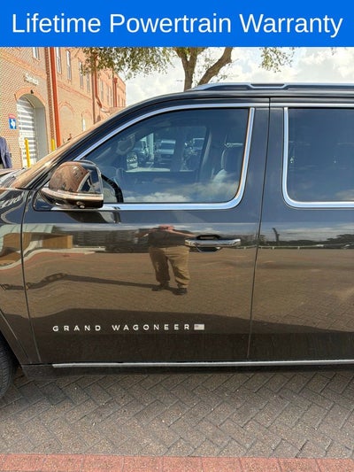 2023 Jeep Grand Wagoneer Base