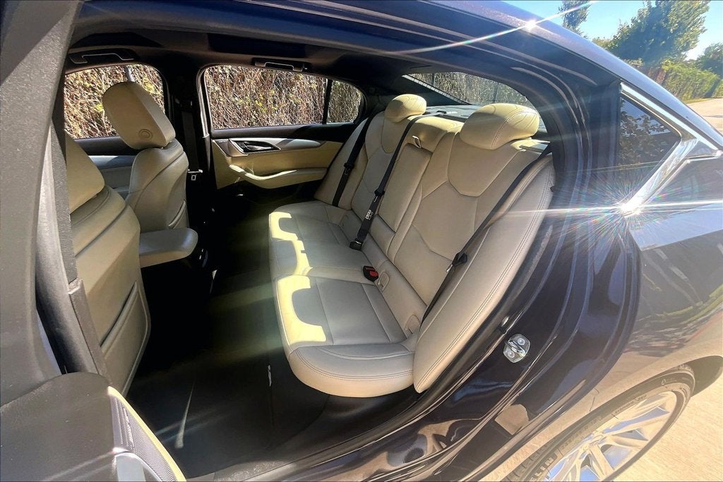 2024 Cadillac CT5 Luxury