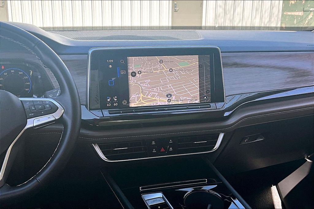 2025 Volkswagen Atlas 2.0T SEL