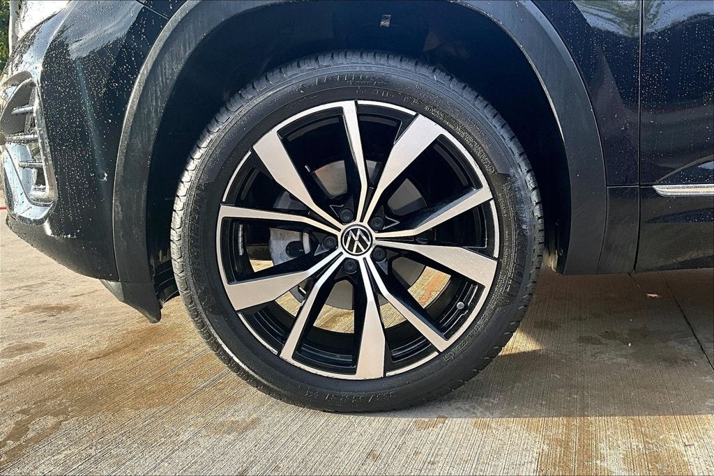 2024 Volkswagen Atlas 2.0T SEL Premium R-Line