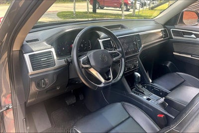 2022 Volkswagen Atlas 3.6L V6 SE w/Technology