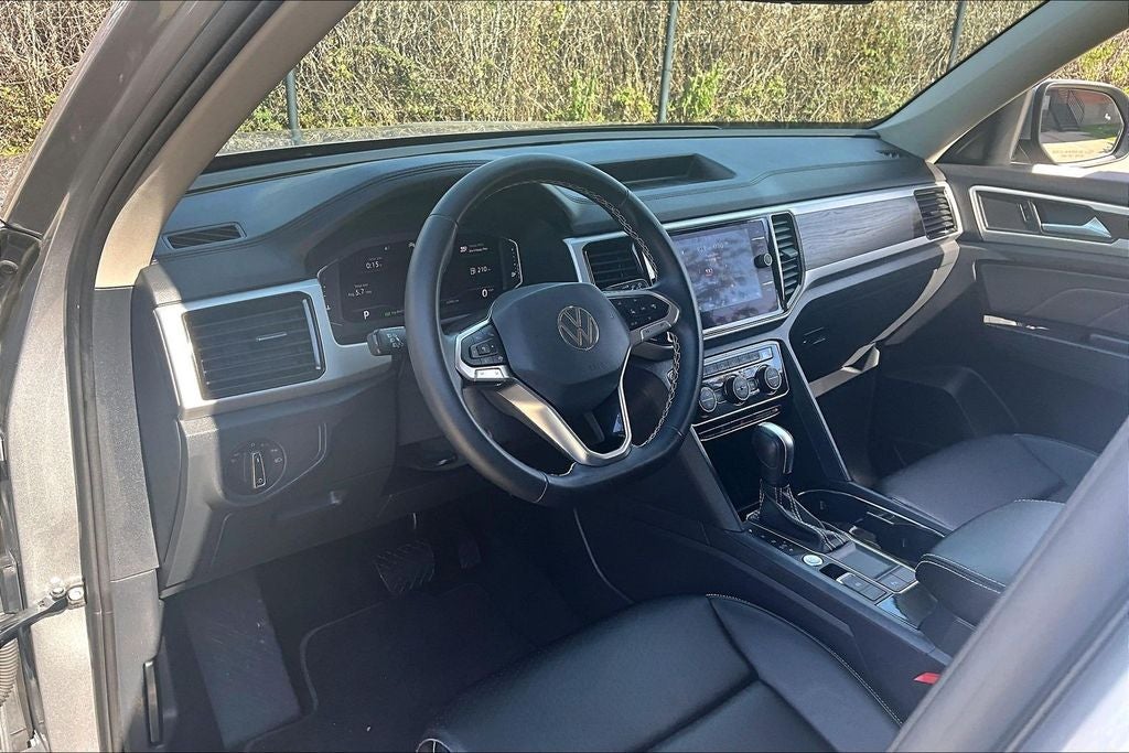 2023 Volkswagen Atlas 2.0T SE w/Technology