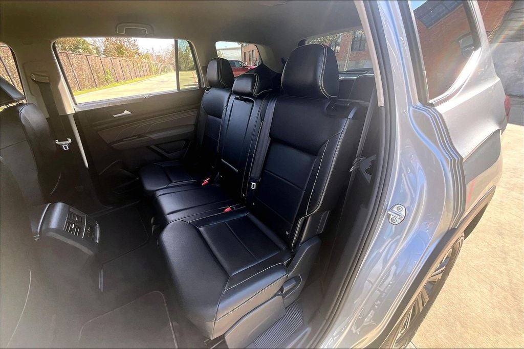 2023 Volkswagen Atlas 2.0T SE w/Technology