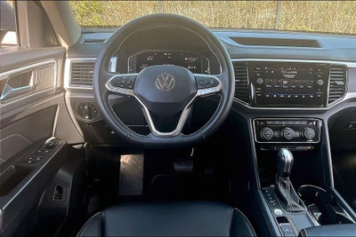 2023 Volkswagen Atlas 2.0T SE w/Technology
