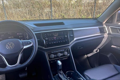 2023 Volkswagen Atlas 2.0T SE w/Technology