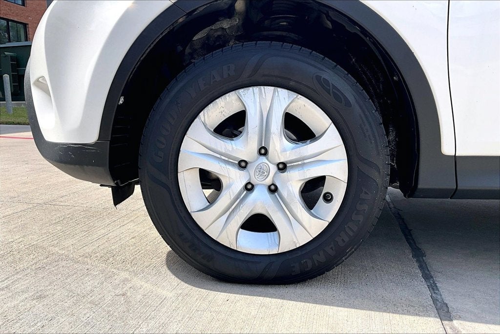 2013 Toyota RAV4 LE