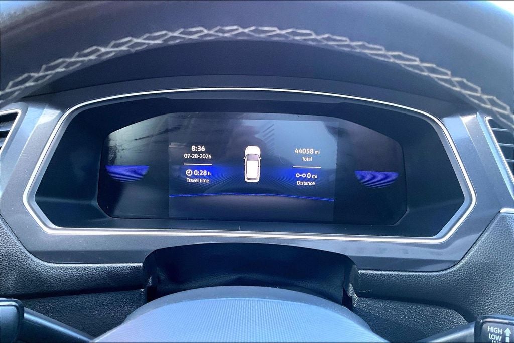 2023 Volkswagen Tiguan 2.0T SE