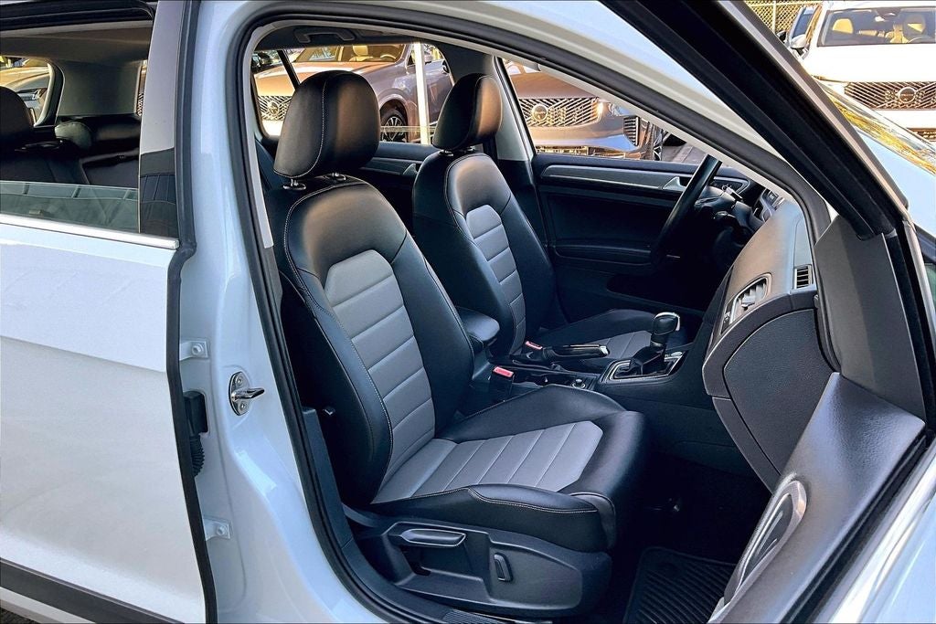 2017 Volkswagen Golf Alltrack TSI SE 4Motion