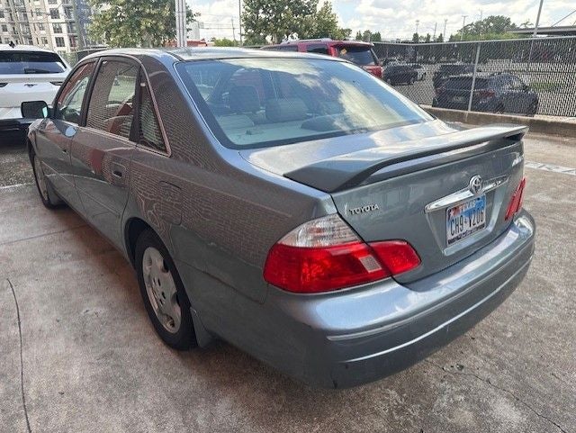 2004 Toyota Avalon XLS
