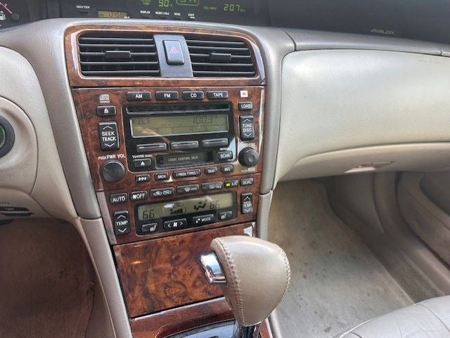 2004 Toyota Avalon XLS