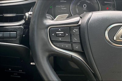 2025 Lexus ES 300h
