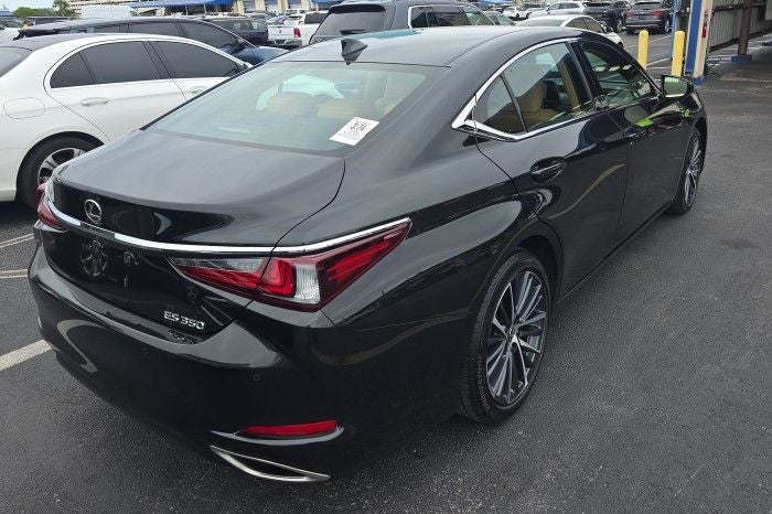 2025 Lexus ES 350