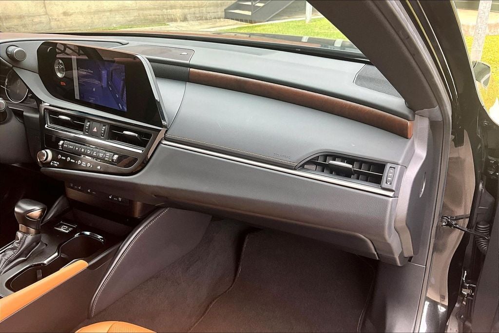 2025 Lexus ES 350