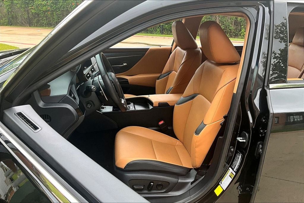 2025 Lexus ES 350