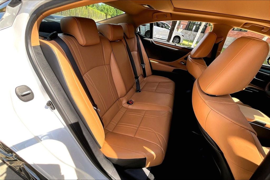 2024 Lexus ES 350 Ultra Luxury