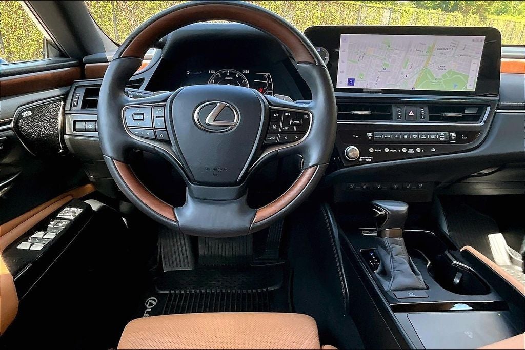 2024 Lexus ES 350 Ultra Luxury
