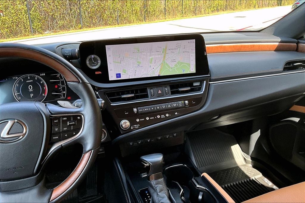 2024 Lexus ES 350 Ultra Luxury