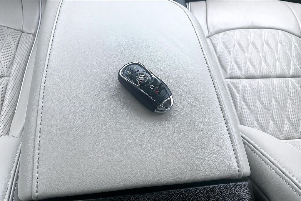 2023 Buick Enclave Avenir
