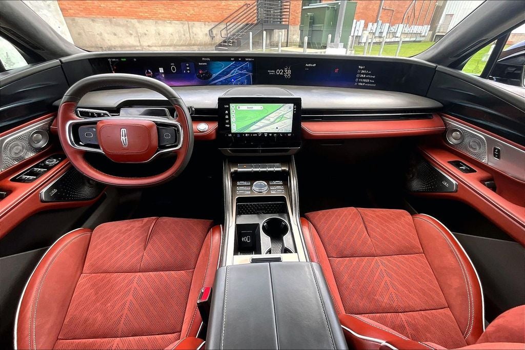 2025 Lincoln Nautilus Black Label