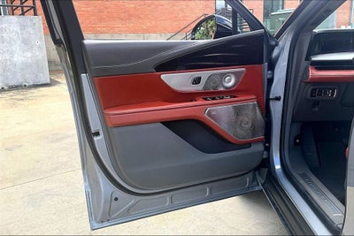 2025 Lincoln Nautilus Black Label