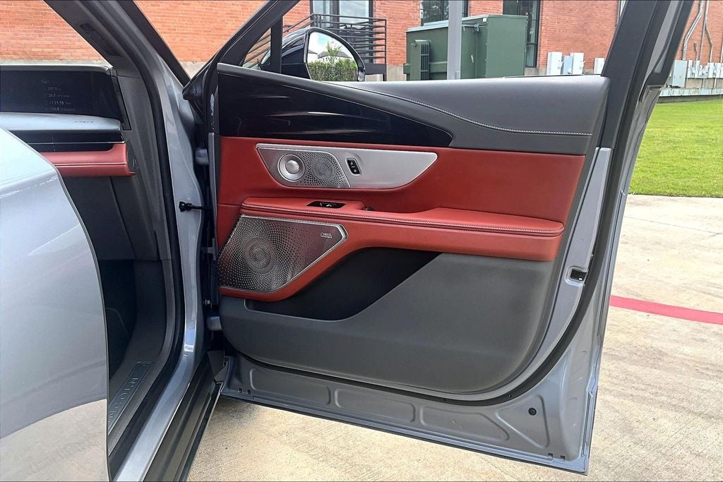2025 Lincoln Nautilus Black Label
