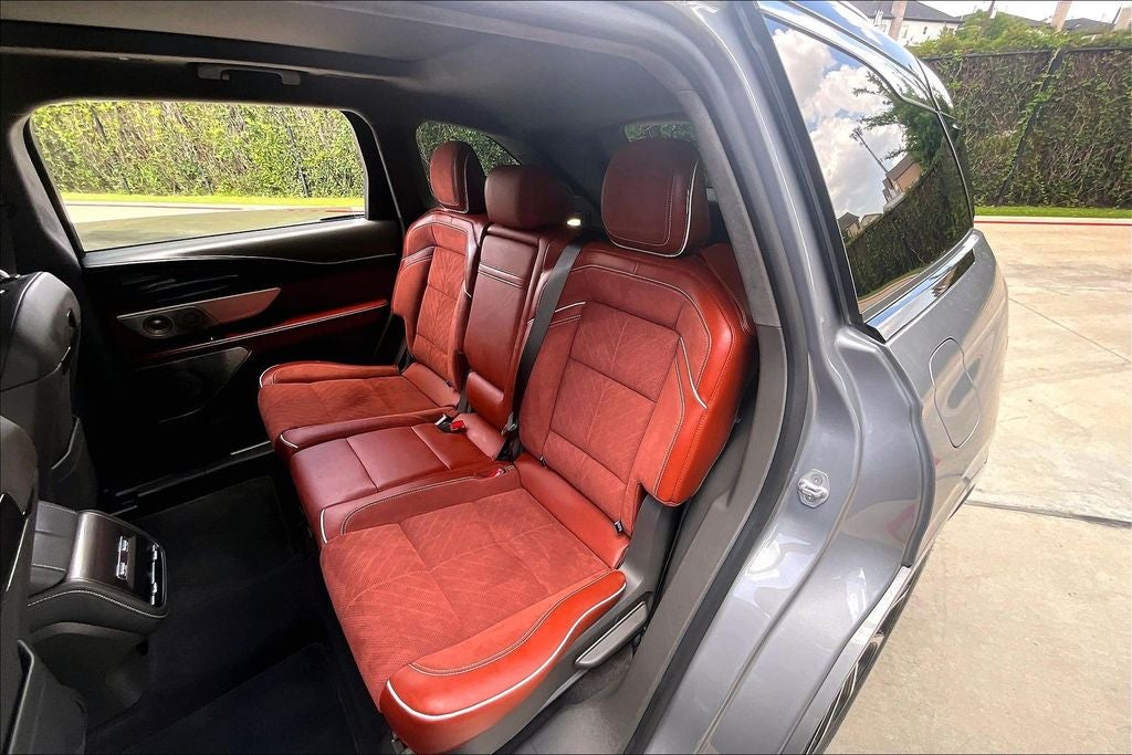 2025 Lincoln Nautilus Black Label