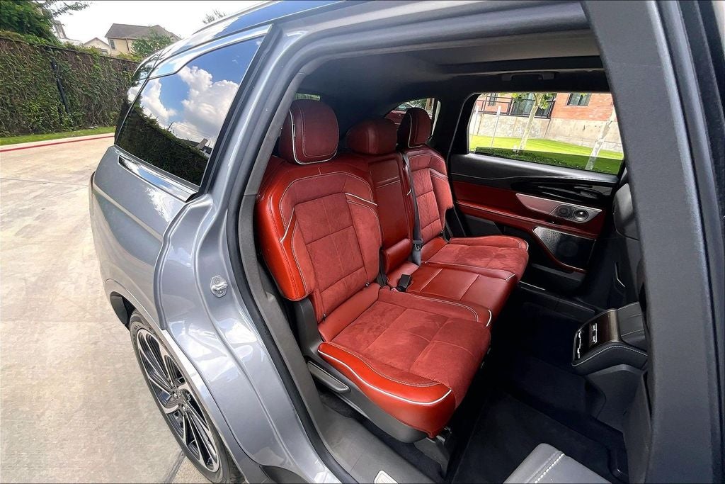 2025 Lincoln Nautilus Black Label
